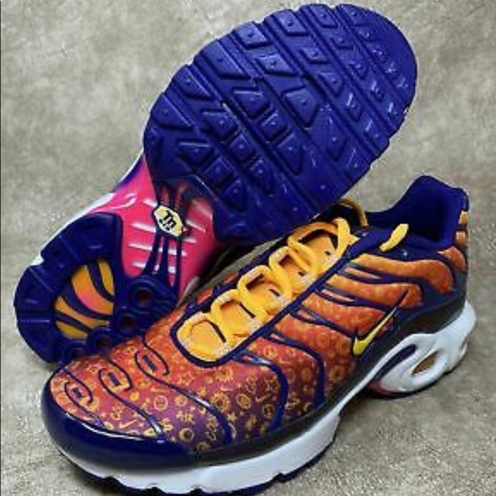 Nike Air Max plus purple laser